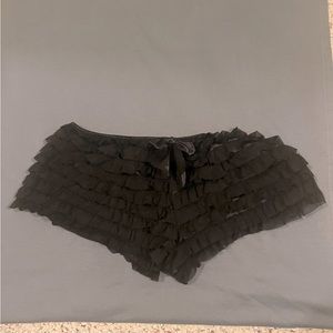 Plus Size Black Ruffle Booty Shorts